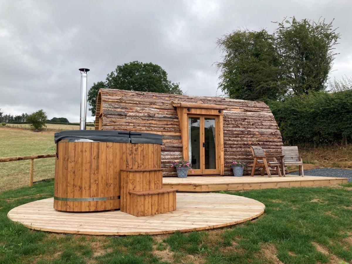 Delor - Bryntalch Glamping Pods Montgomery Exterior foto
